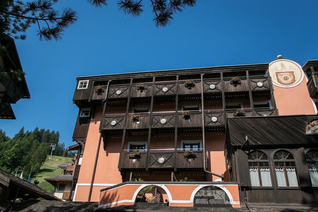 Hotel Posta R.T.A. Madonna Exterior foto