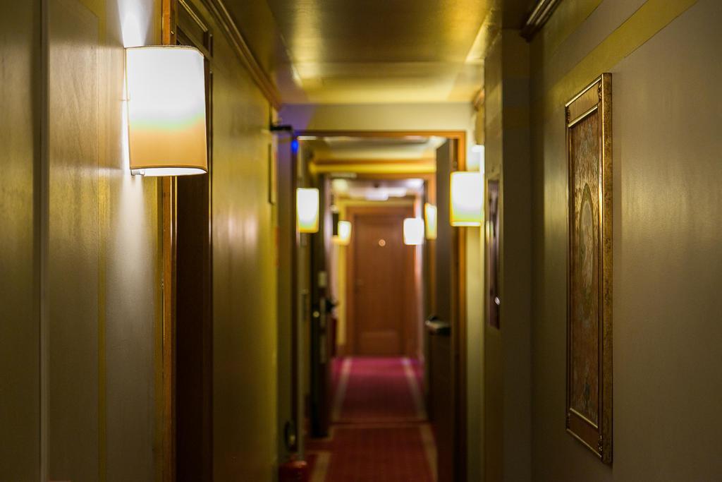 Hotel Posta R.T.A. Madonna Exterior foto